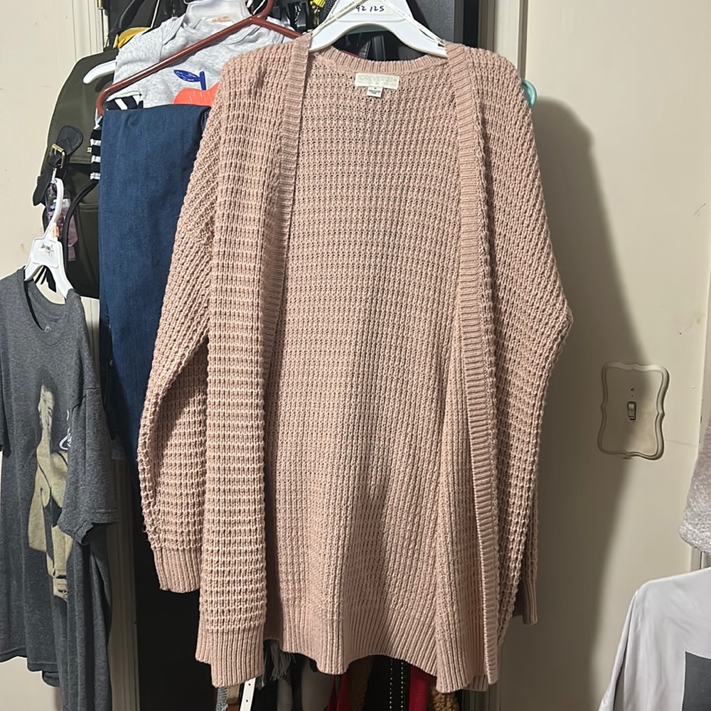 Womens forever 21 knitted long sleeve sweater